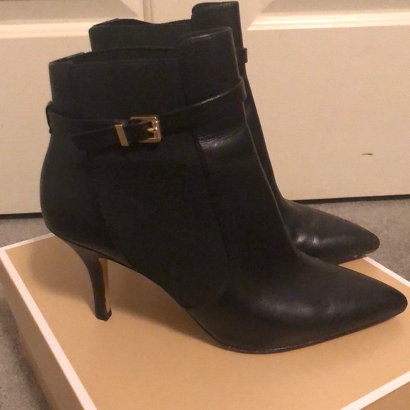 Michael Kors leather booties - Picture 1 of 8